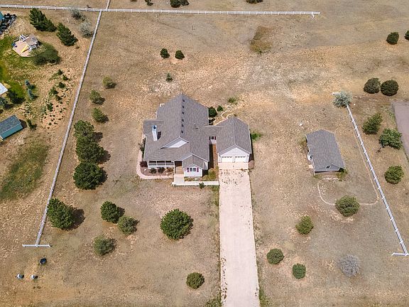 3rd image of 41457 Countryside Cir