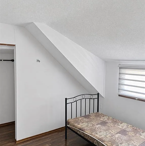 494 Rankin Ave — Photo 5