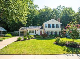 5921 Ridge Ford Dr, Burke, VA 22015