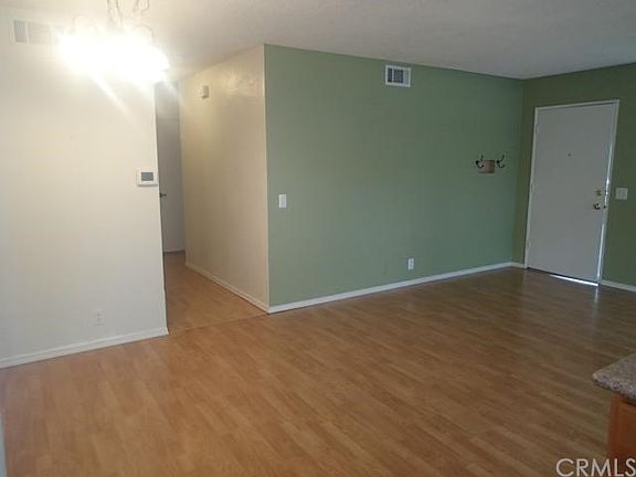 5th image of 819 Windwood Dr