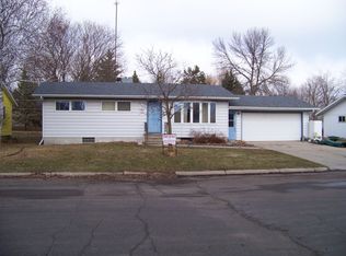 508 12th Ave, Clarkfield, MN 56223