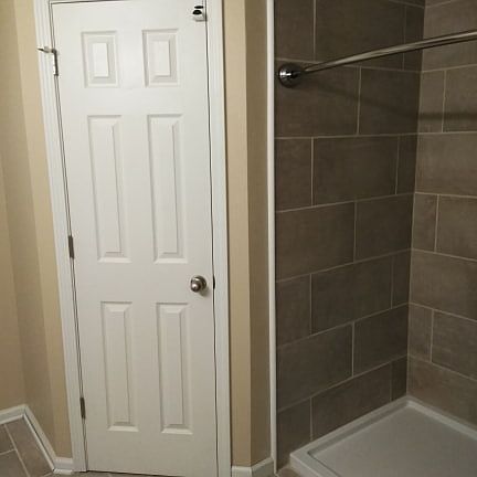 WALK IN CLOSET HIS
