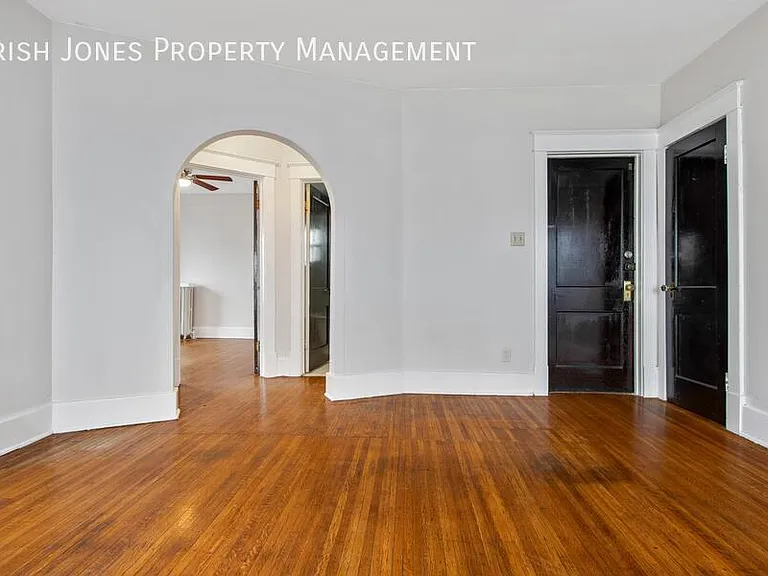 514 Tacoma Ave #3 — Photo 2