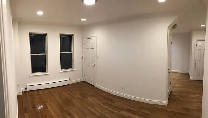 Rented by Living Dream Realty | media 8