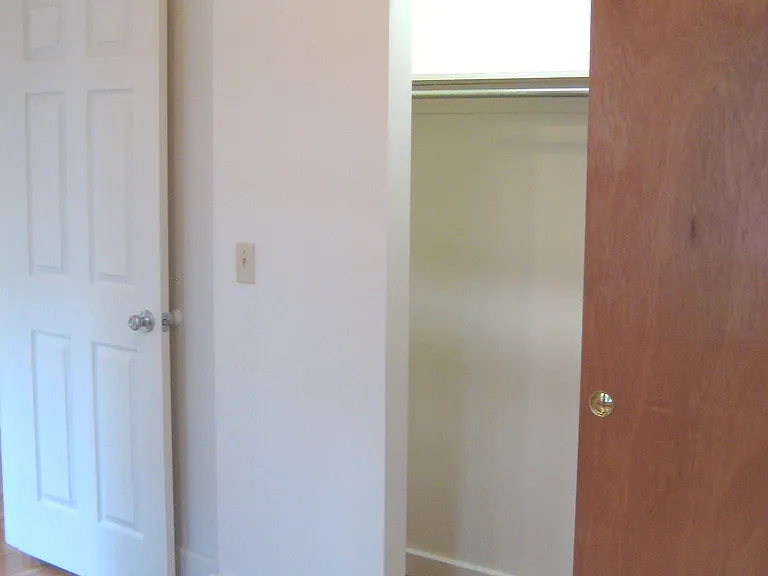 35 Probert St #7 — Photo 9