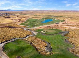 1622 W Torrey Pines Rd #A, Hurricane, UT 84737