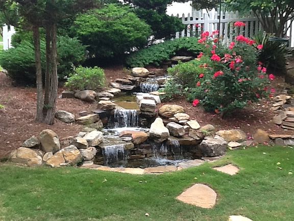 4th image of 412 Stonewood Dr
