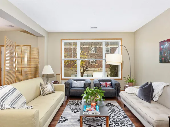 5970 W 16th St APT 705, Minneapolis, MN 55416