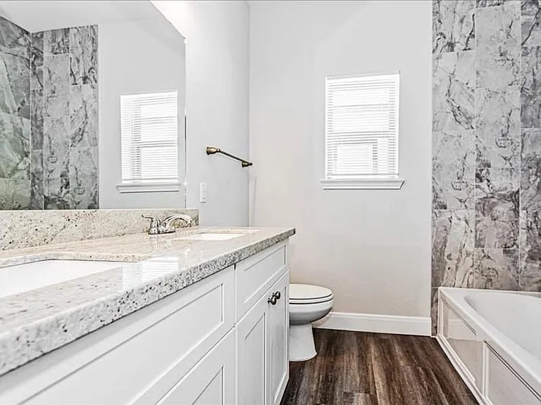 9314 Sundown Houston, Tx 77016 **Sale** With Kristy — Photo 19