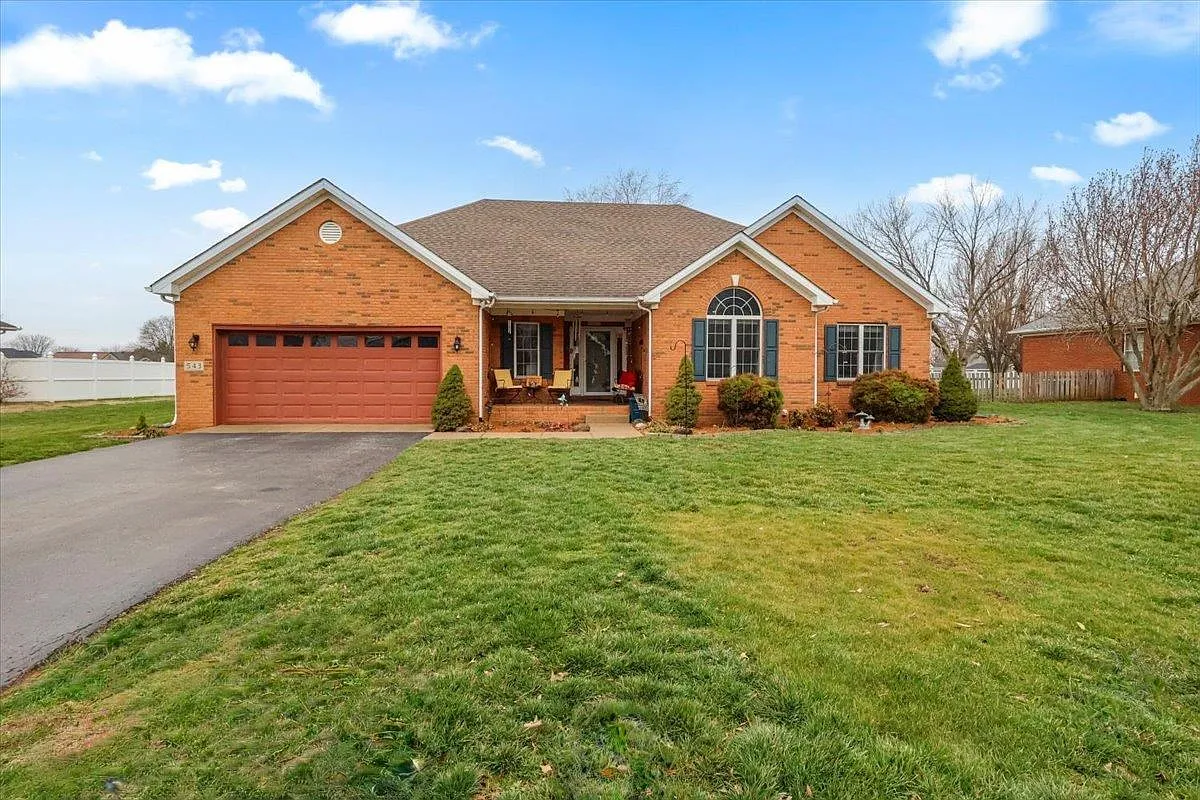 543 Greenridge Dr photo 1
