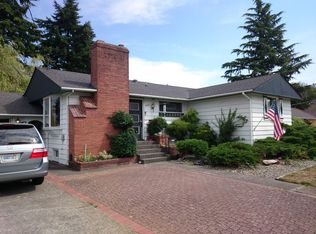 3730 SW Cloverdale St, Seattle, WA 98126