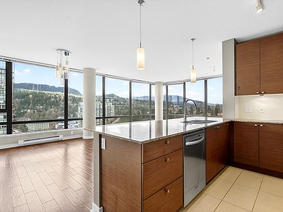 4th image of 400 Capilano Rd #1908