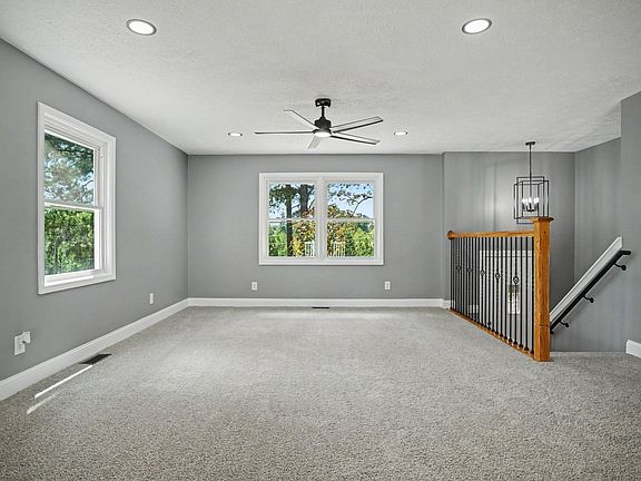 5th image of 1165 Bleich Rd