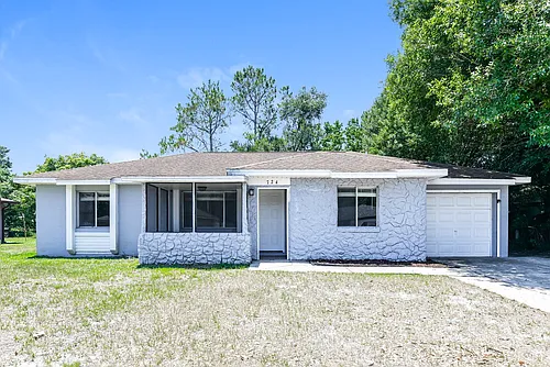 724 Iowa Woods Cir E Photo 1