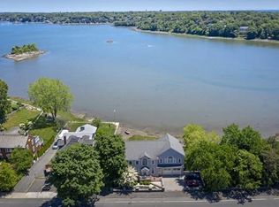 435 Lafayette St, Salem, MA 01970