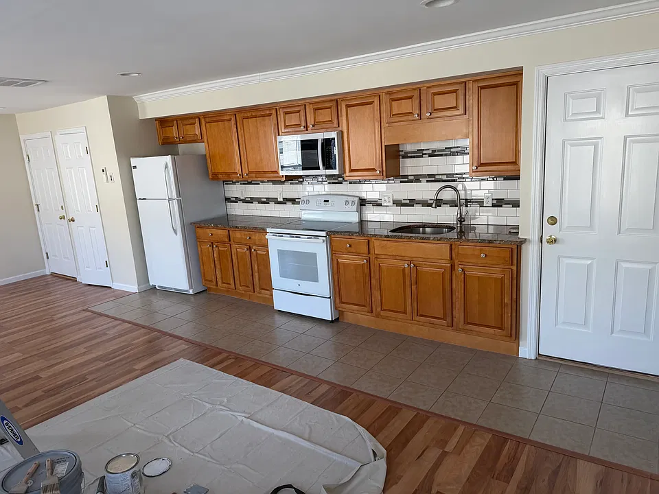 26 Silver St #3
