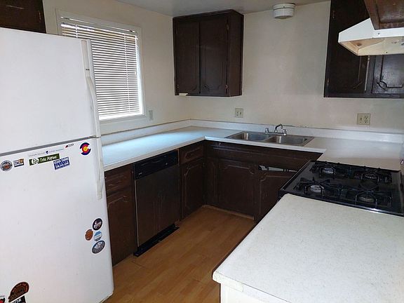2nd image of 3598 Spruce Ave #A