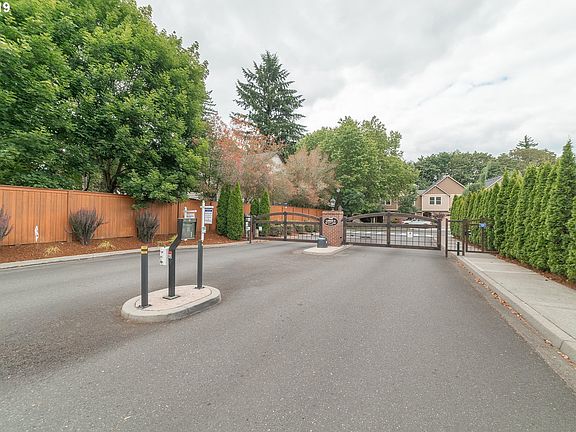 4th image of 4038 SE 177th Ln