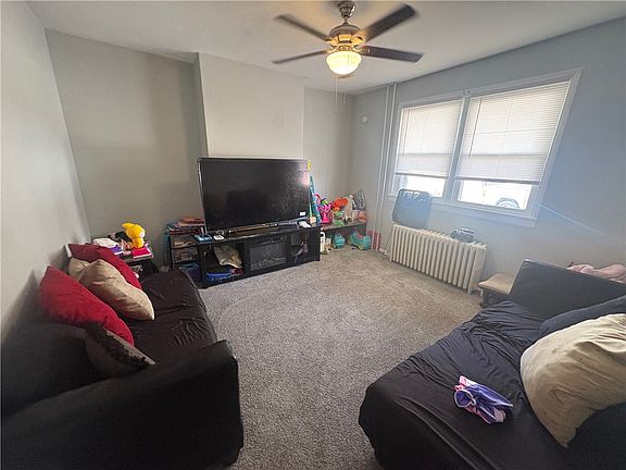2nd image of 22 4th St