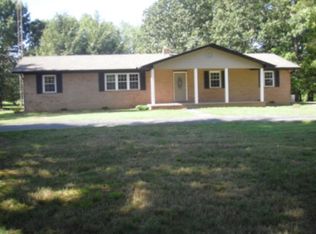 1033 N Shady Lane Loop, Clarkrange, TN 38553