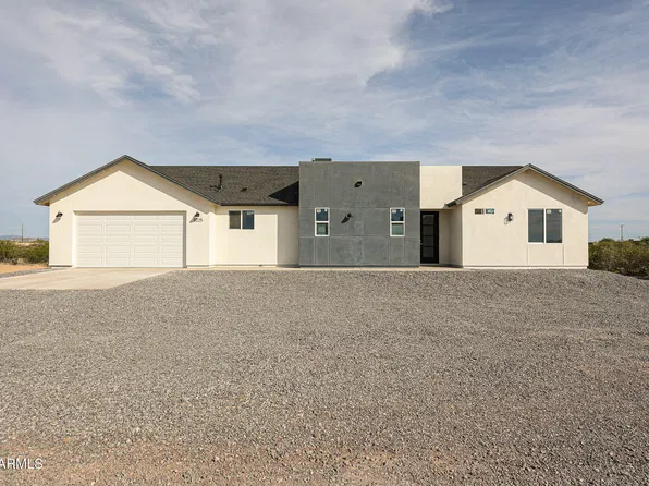 8225 S 351ST Lane, Tonopah, AZ 85354