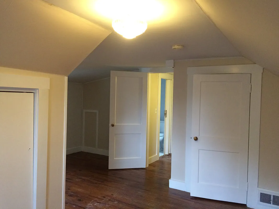 20 Grove Street - 1 — Photo 3