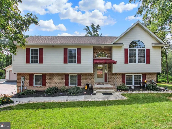 175 Leedy Rd, Spring Grove, PA 17362