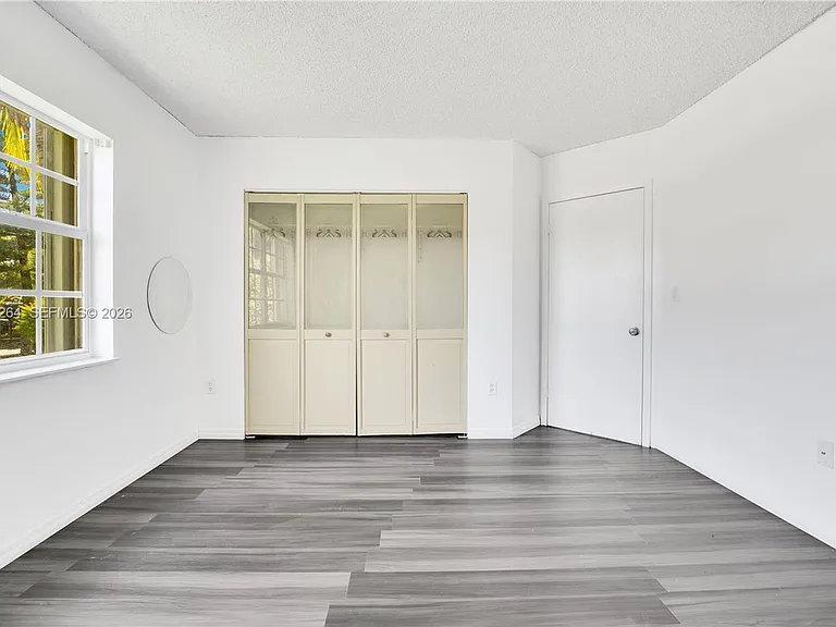 15241 SW 150th St — Photo 5