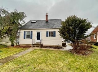 1410 Detweiler Ave, Hellertown, PA 18055