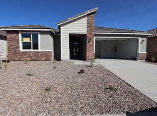 2386 E Dolcetto Drive, San Tan Valley, AZ 85143