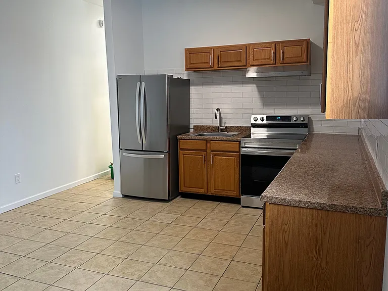 108C Dekalb St #C — Photo 6