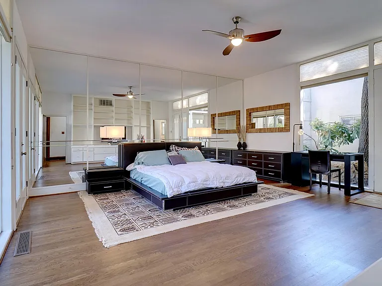 6434 Southpoint Dr — Photo 9