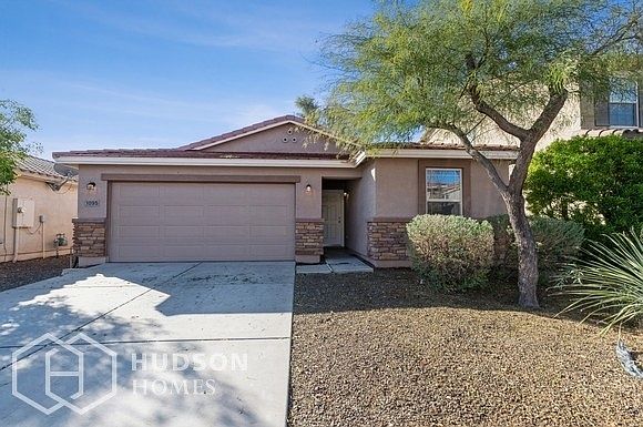 1st image of 1095 E Kelsi Ave