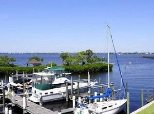 15100 Harbour Isle Dr APT 301, Fort Myers, FL 33908