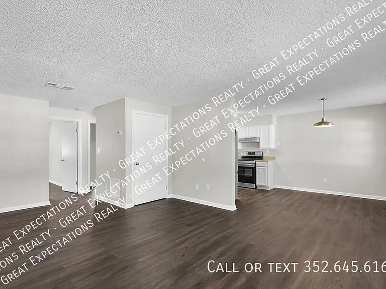 131 SE 13th Ave — Photo 7