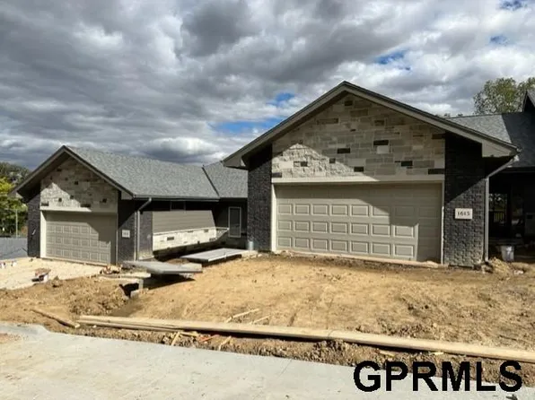 1611 Jefferson St, Bellevue, NE 68005