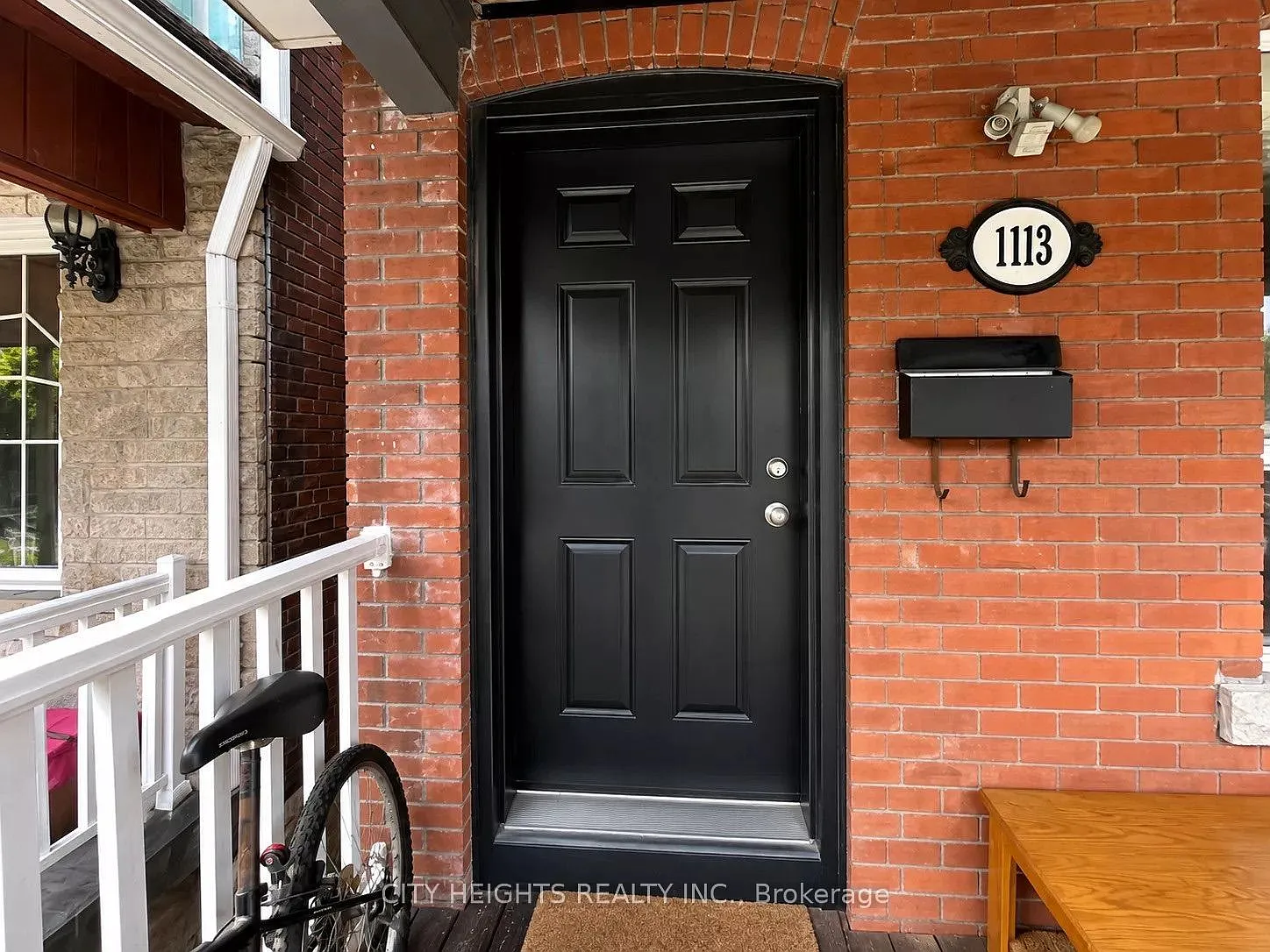 1 bed, $1,700 — Photo 2