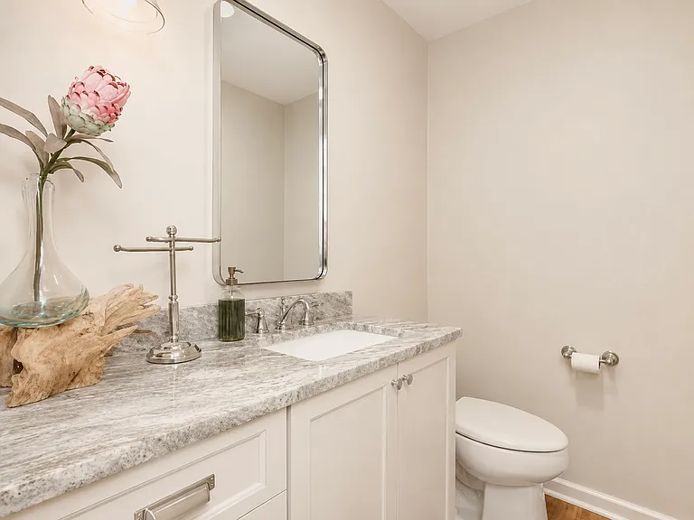 Guest half bath