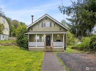 516 Ballentine St, Raymond, WA 98577