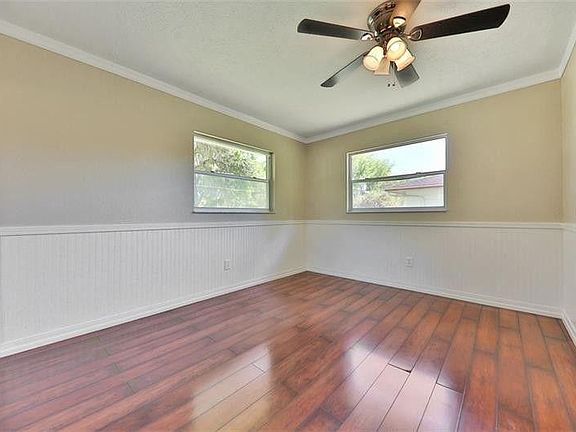 4th image of 5780 SE 119th St