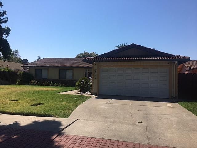 1st image of 1510 Venetian Dr