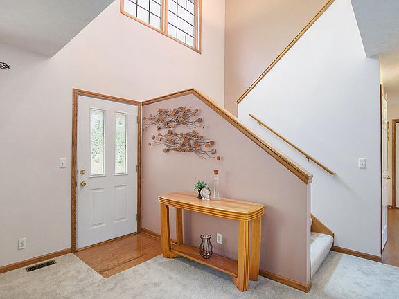 3rd image of 2481 Jameswood Ct
