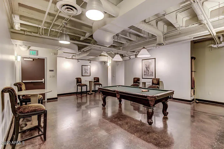114 W Adams St #1008 — Photo 35
