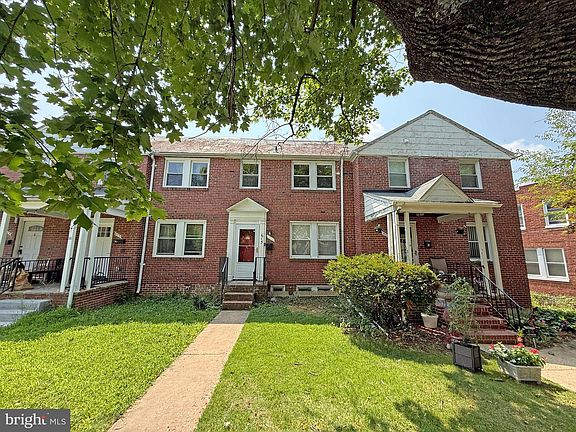 4th image of 615 Benninghaus Rd