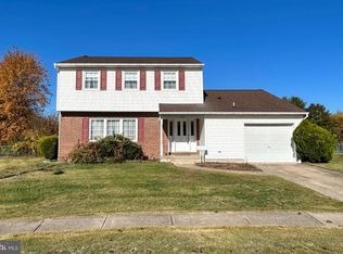 5 McCay Dr, Roebling, NJ 08554