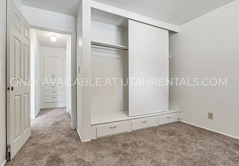 729 E 4565 S — Photo 8