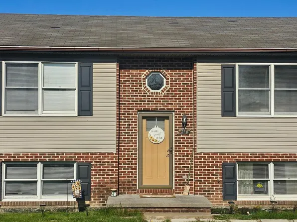216 Raven Rd, Stephens City, VA 22655