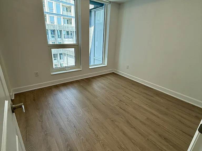 3240 William Coltson Ave #406 — Photo 9
