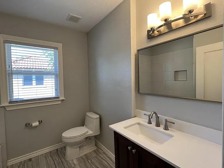 5933 Reiger Ave — Photo 12