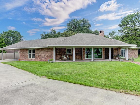 3rd image of 106 Arbor Ln